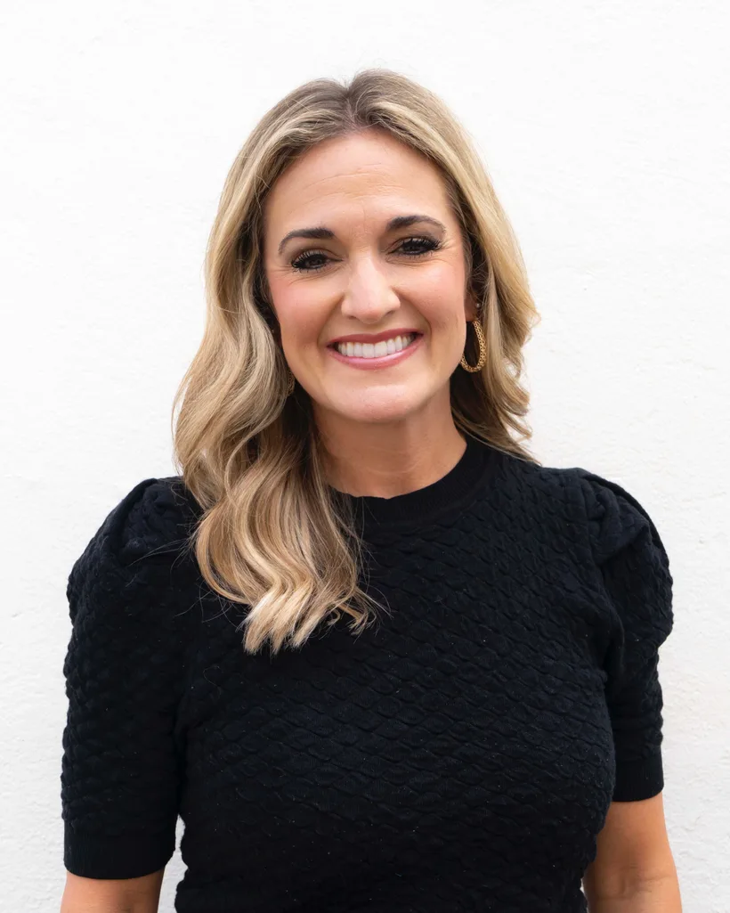 Dr. Miranda Maynard